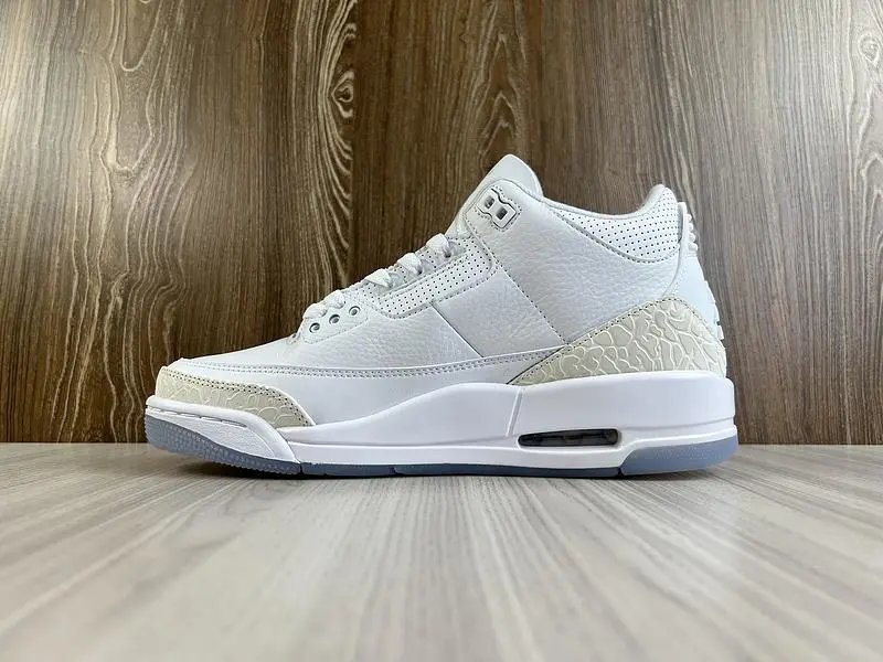 3 3