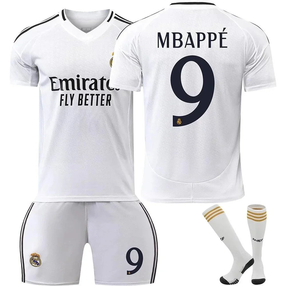 皇马姆巴配9号球衣 皇马姆巴配9号球衣