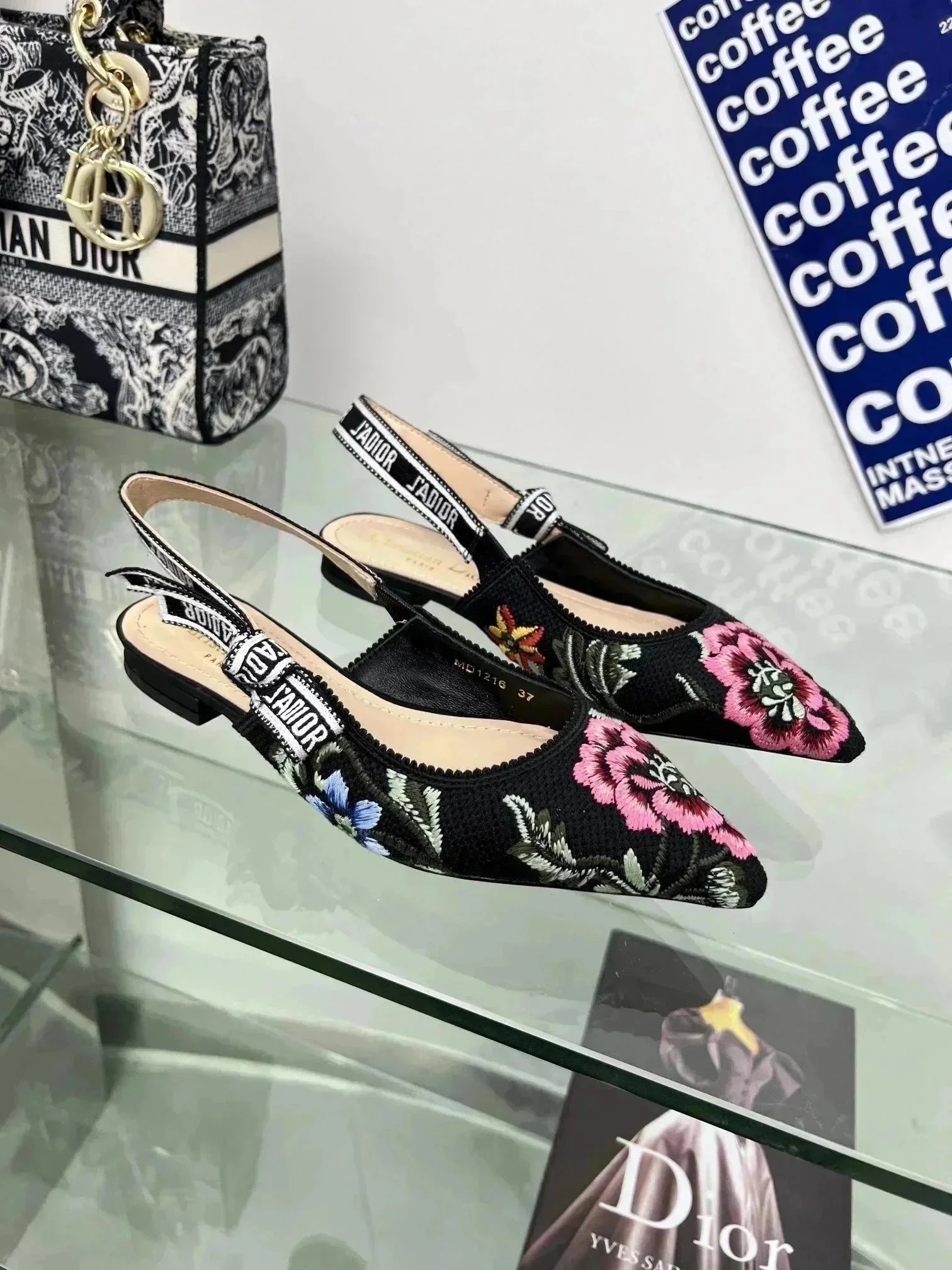 081202177 081202177