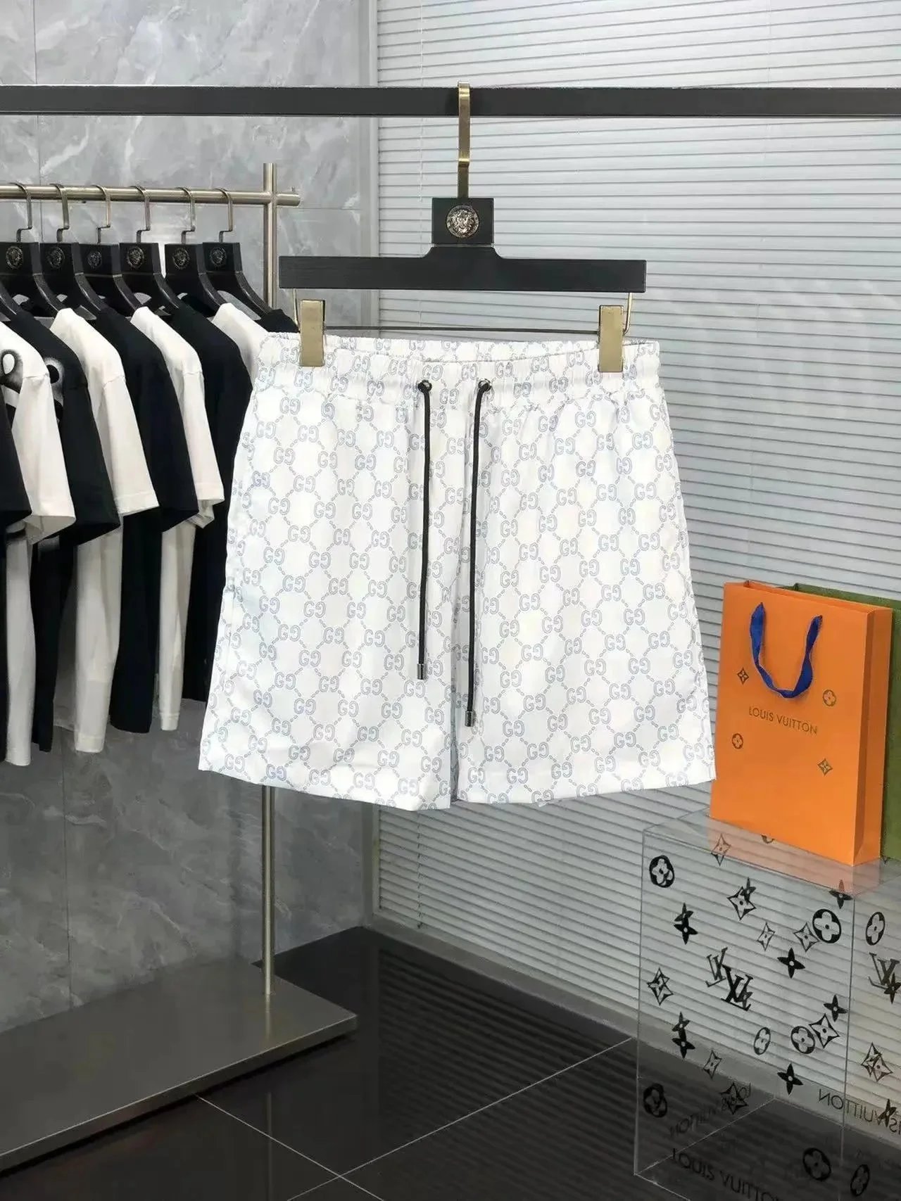 28 28