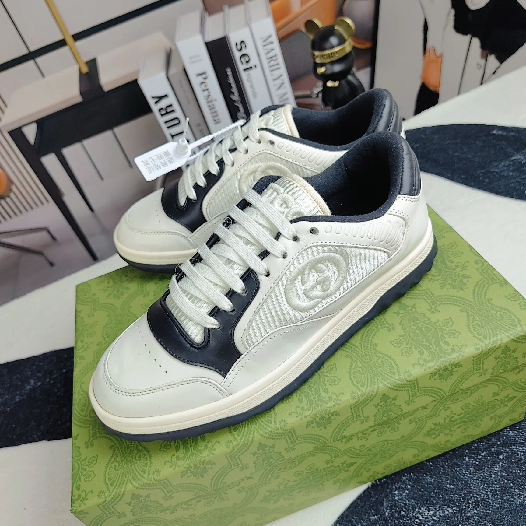 5 5