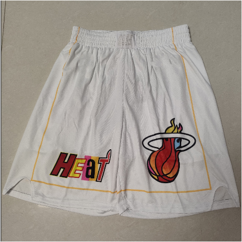 HE 白色红图 HE 白色红图