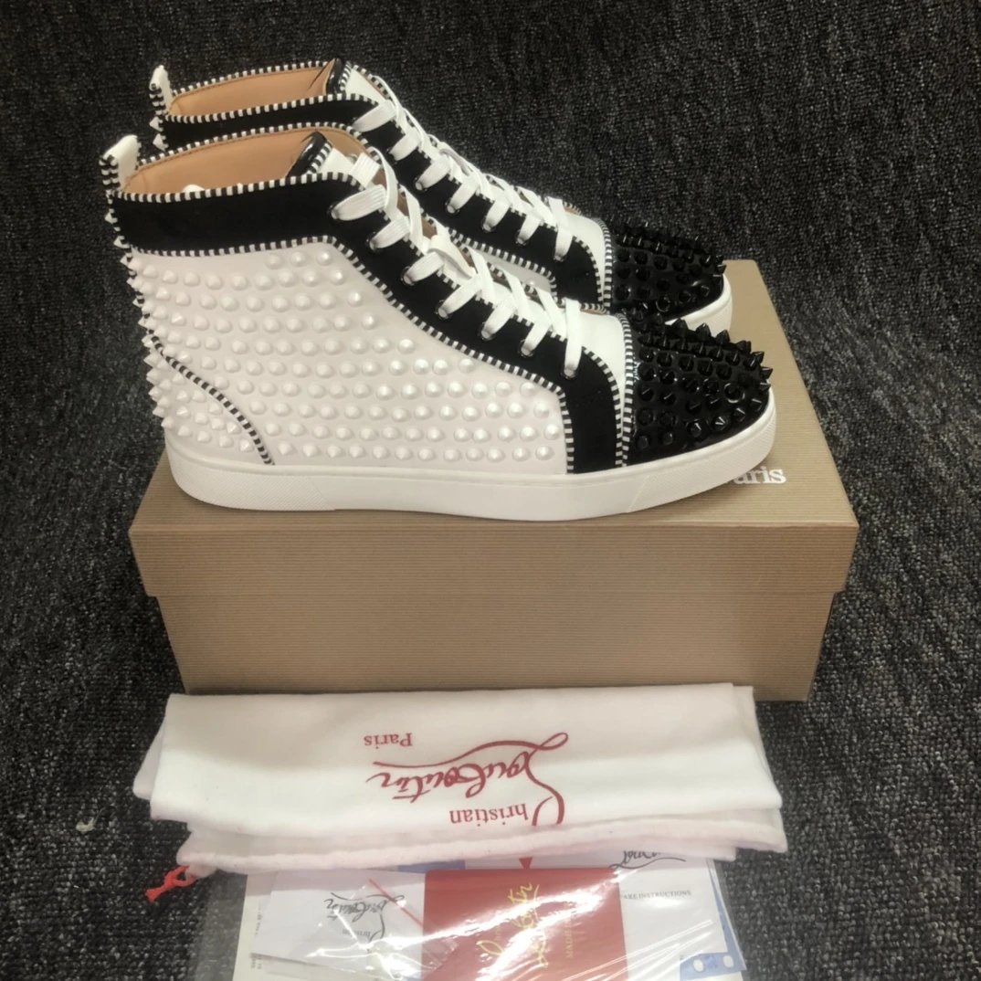 6 6