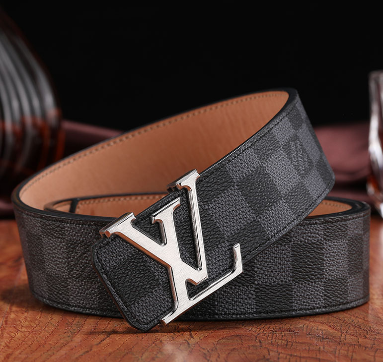 8 8