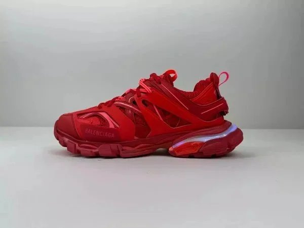 03 03