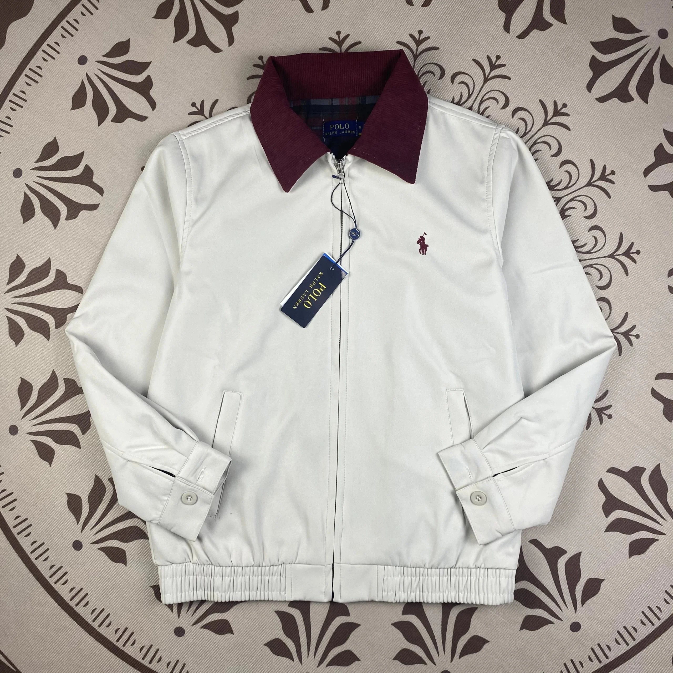 3 3