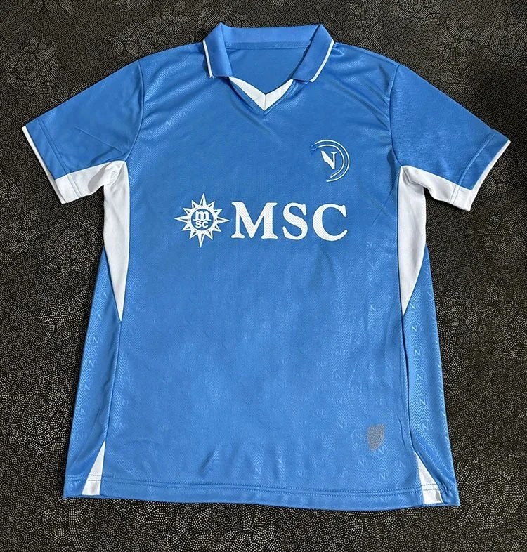 N不勒斯主场 N不勒斯主场