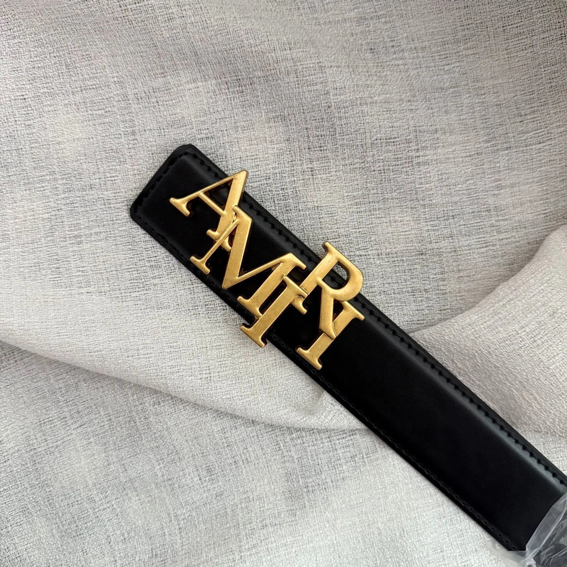 9 9