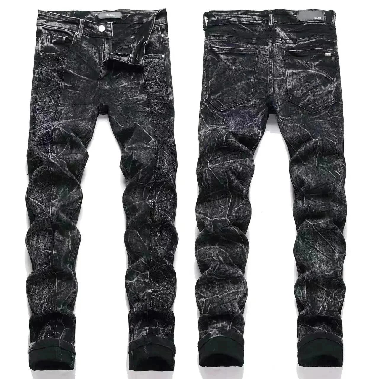 32 32