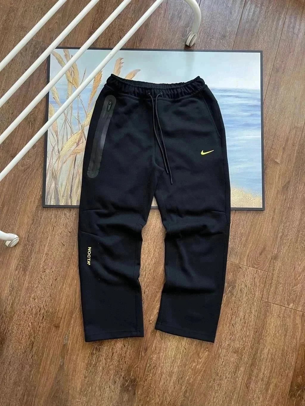 01 01