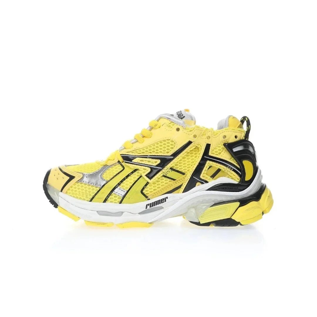 浅黄银黑 浅黄银黑