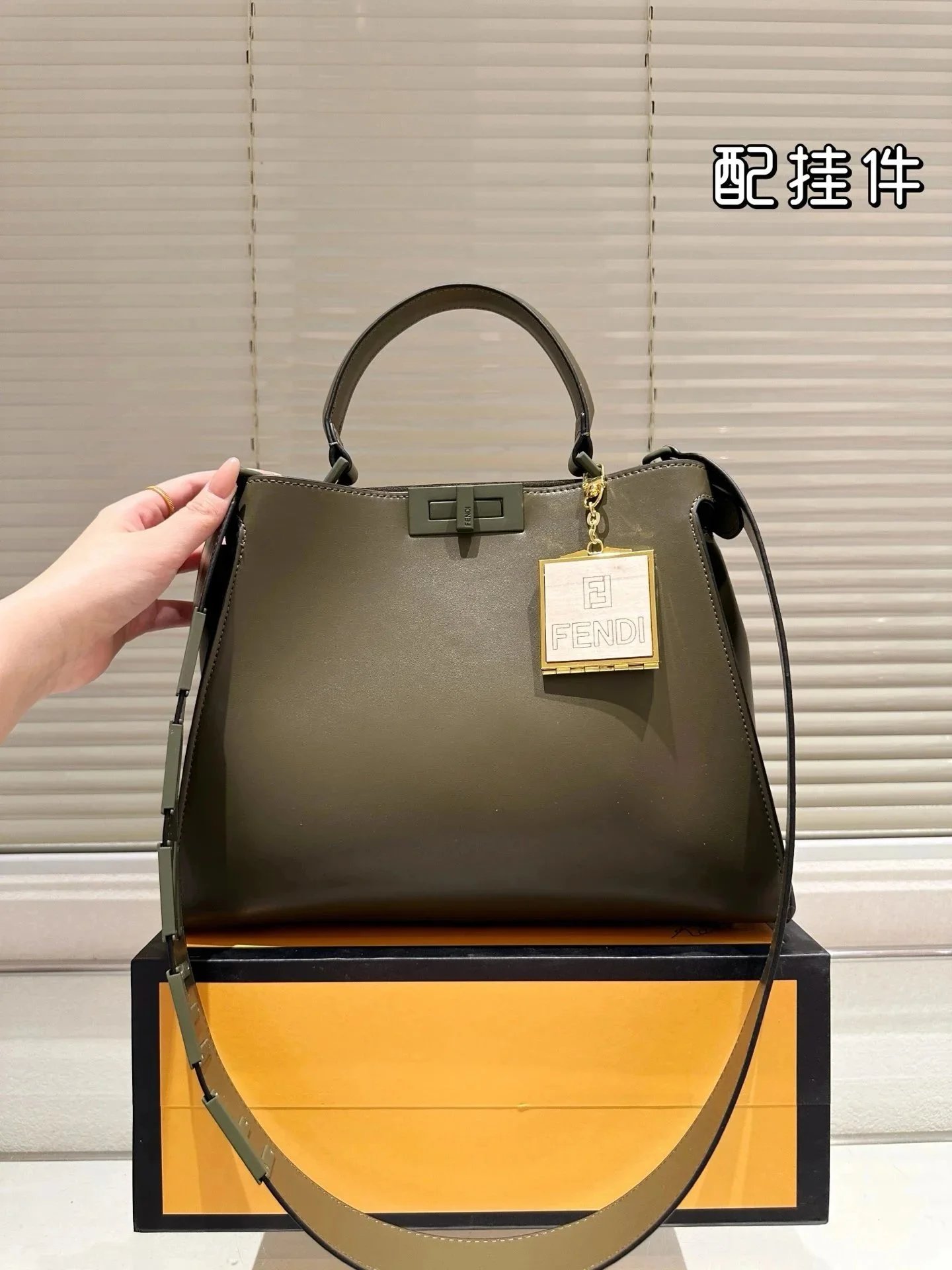25 25