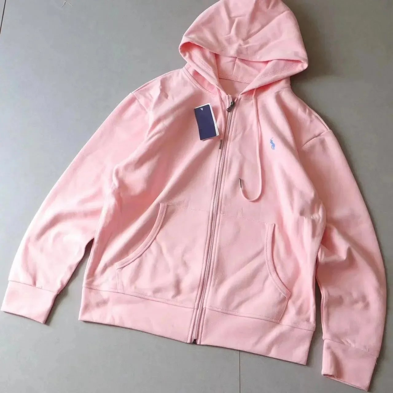 粉色上衣-Plush 粉色上衣-Plush