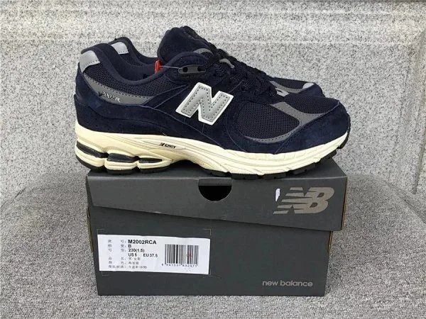 18 18