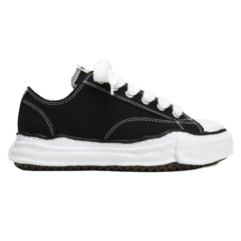 Canvas Black