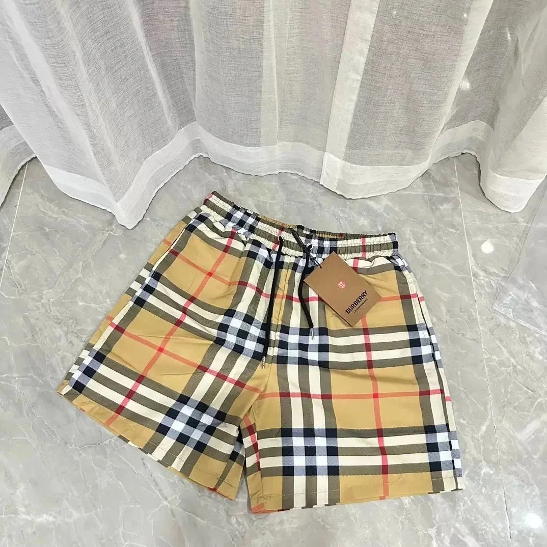 Burberry 05