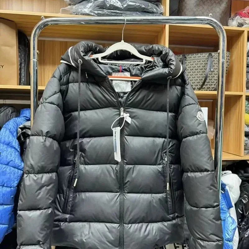 Moncler*-羽绒服03