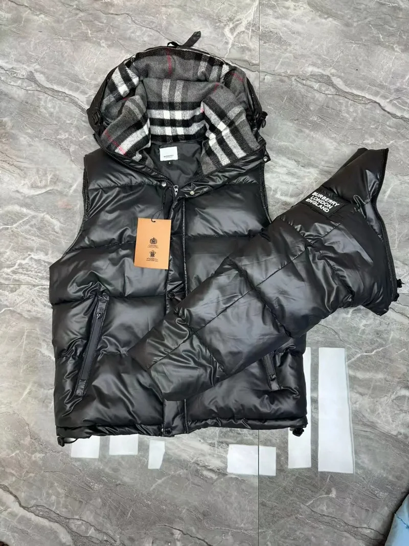 Burberry黑色
