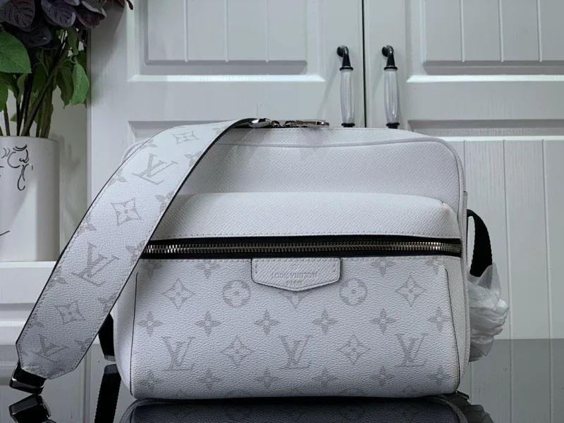 L-10 L-10