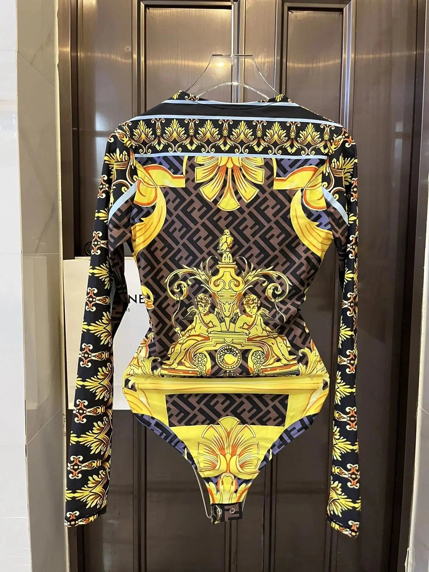030343070 030343070