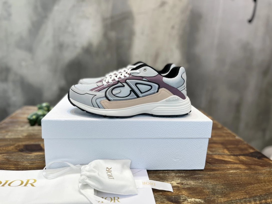 7 7