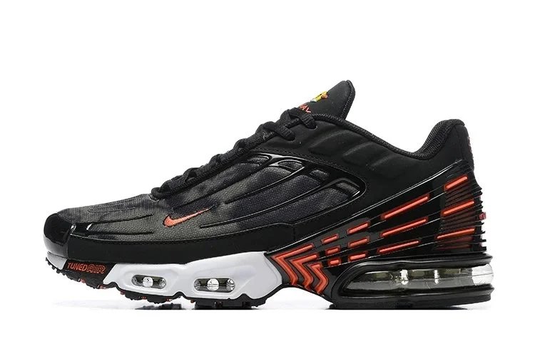 3 3