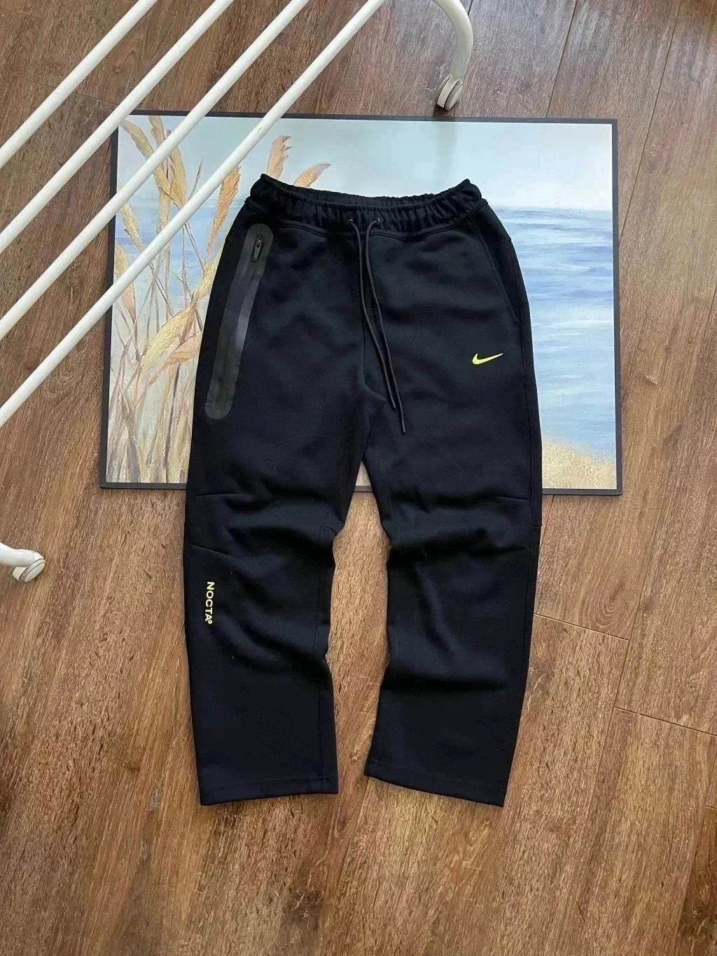 4 4