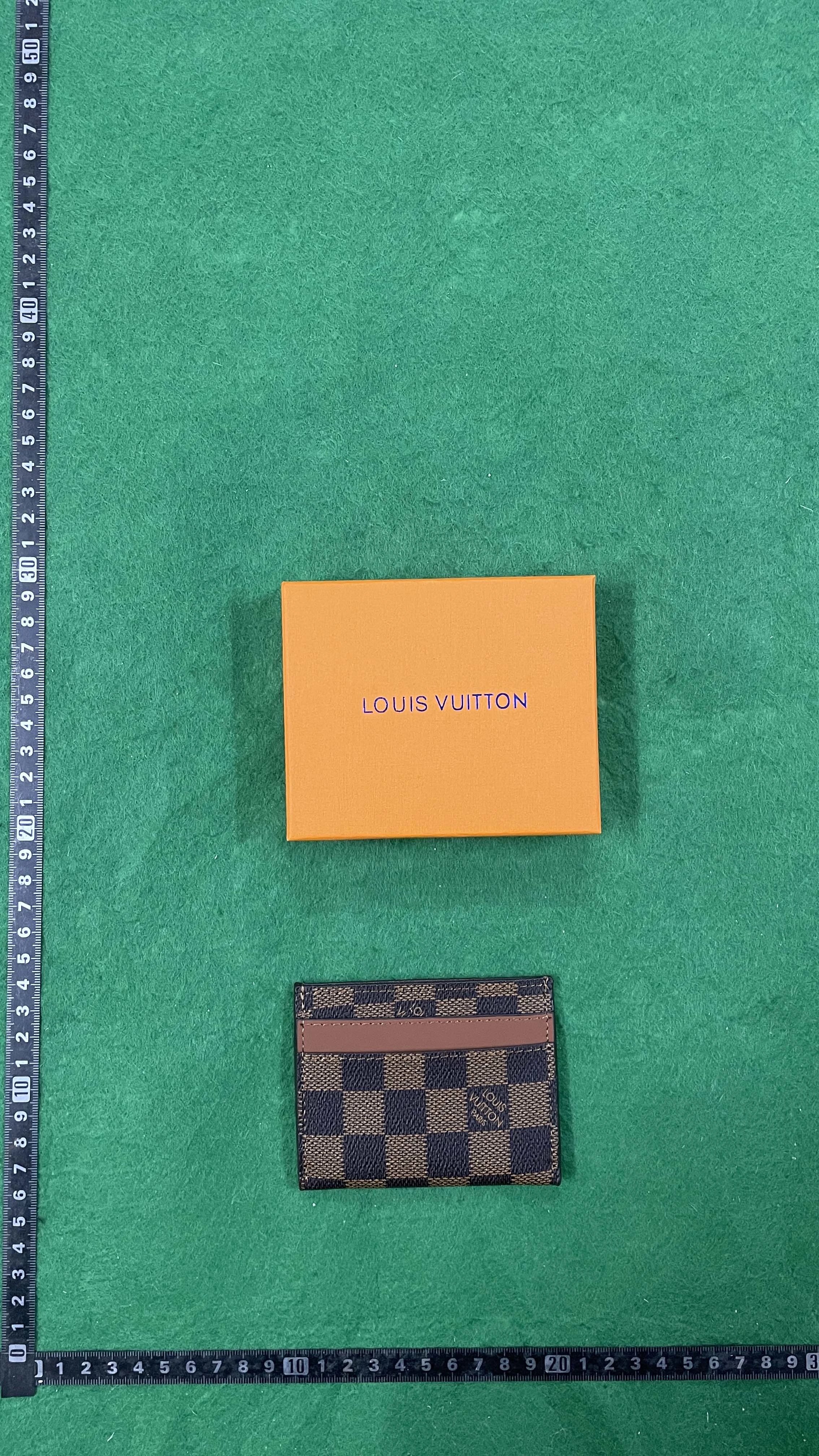 40 40