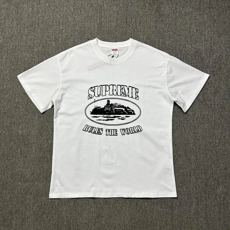 32 32