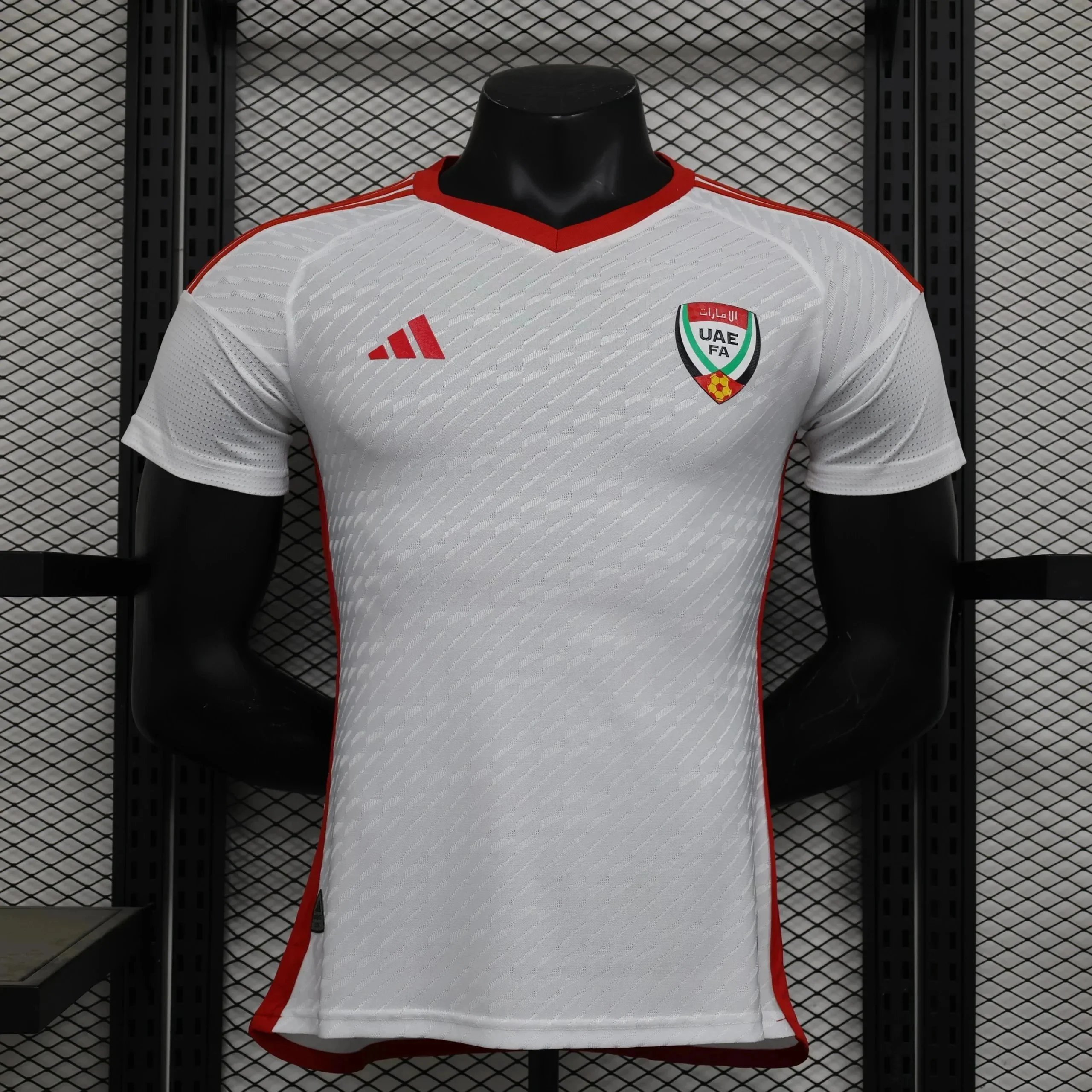 010934095 UAE Main 010934095 UAE Main