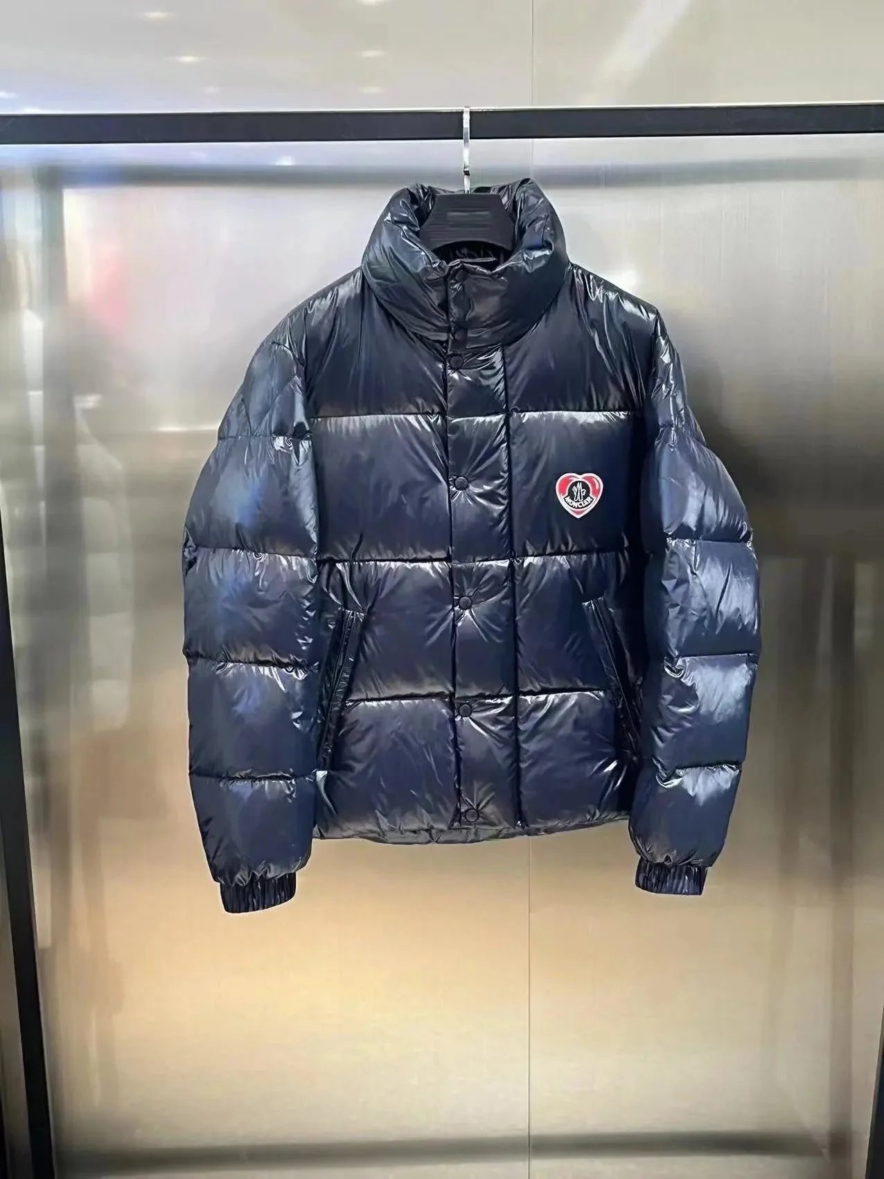 8 8