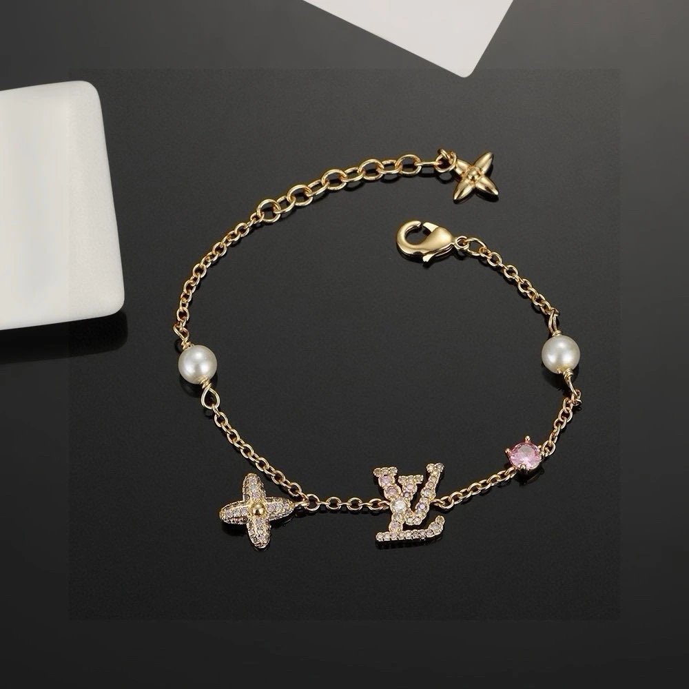 7 7