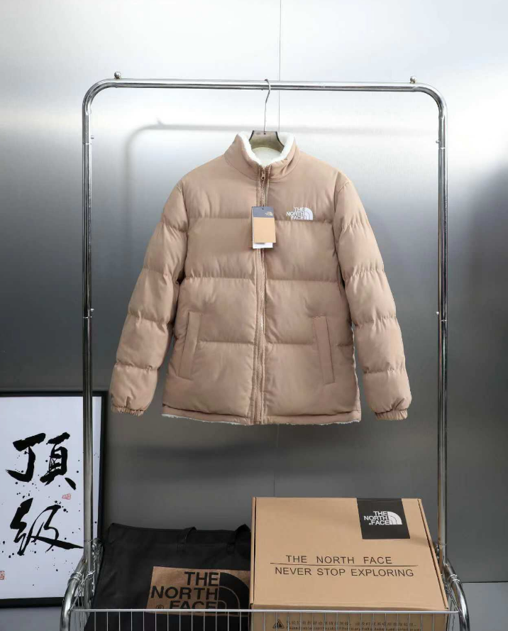 卡其色 卡其色
