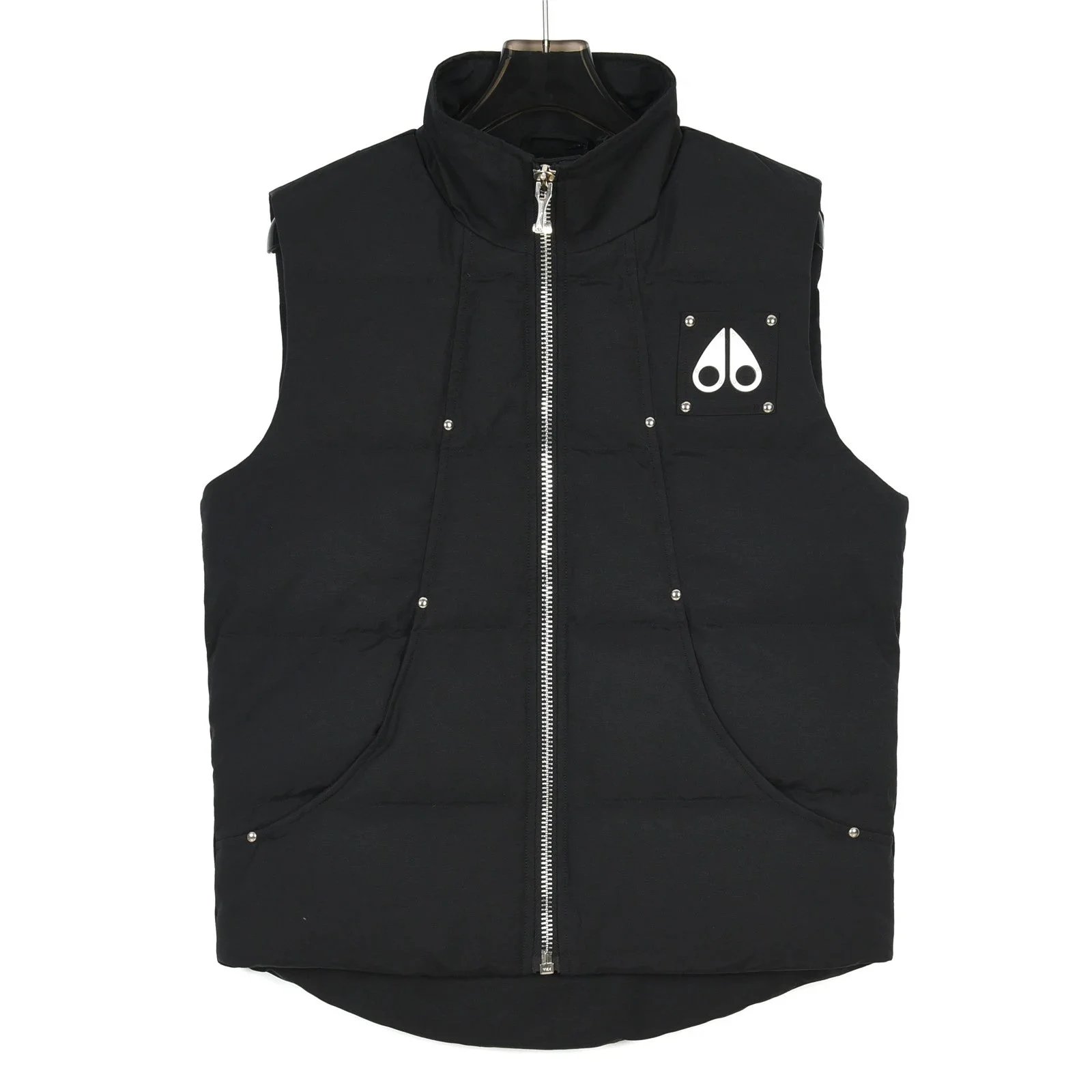 32 32