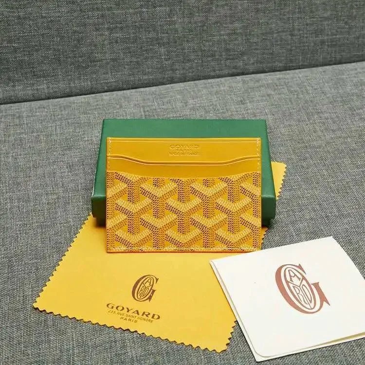 黄色 黄色