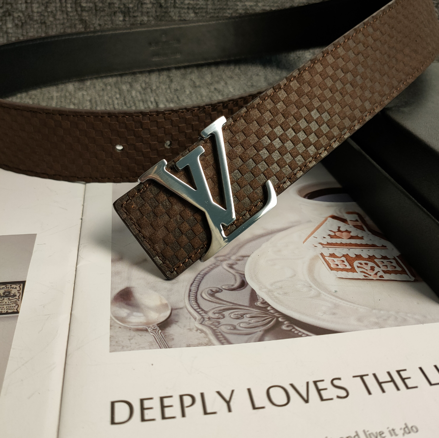 8 8