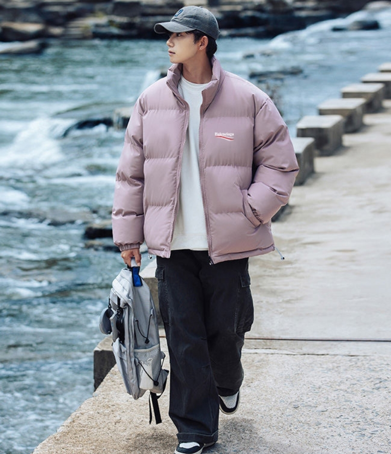 3 3