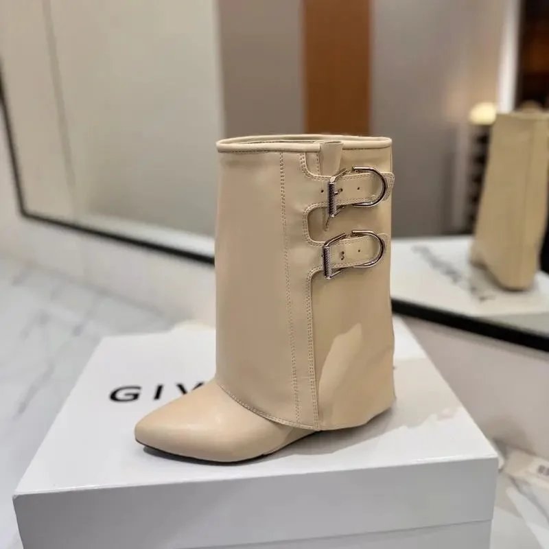 4 4