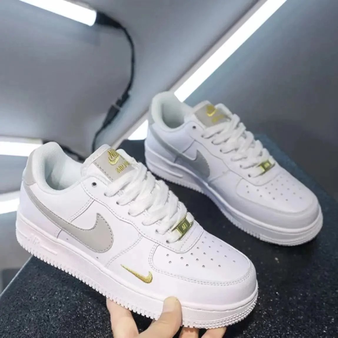 22 22