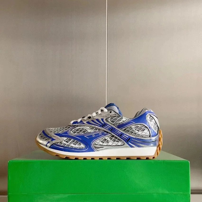 06 06