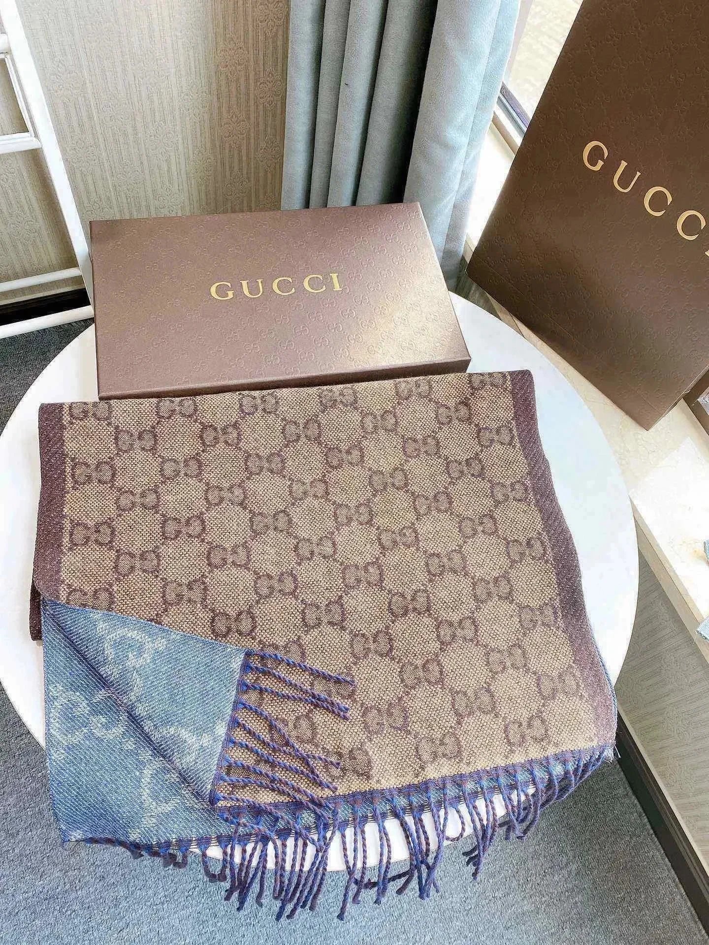 6 6