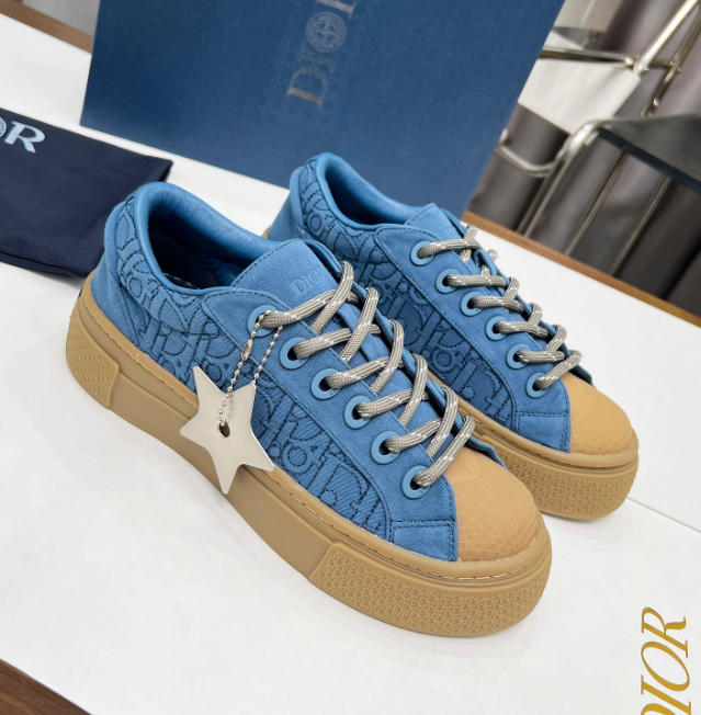 5 5