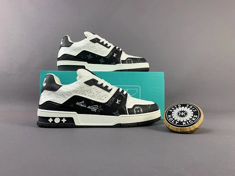 01 01