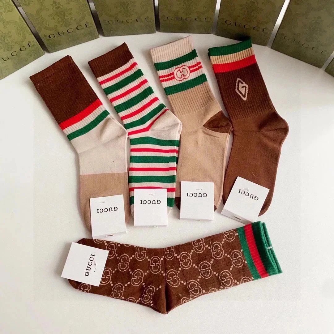 06 06