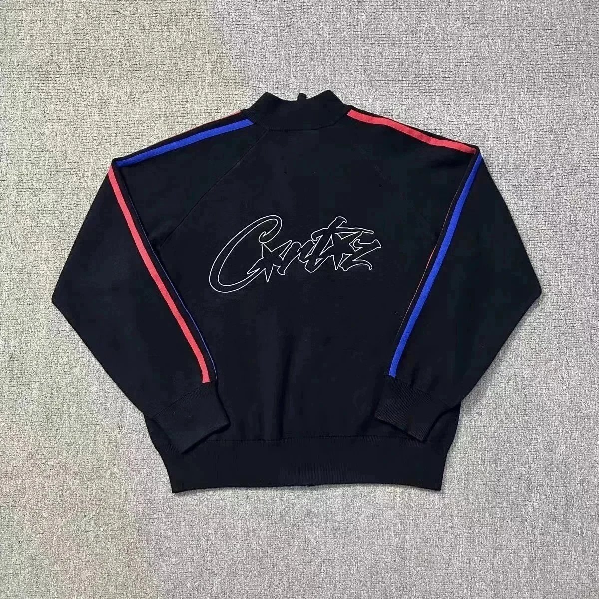 25 25