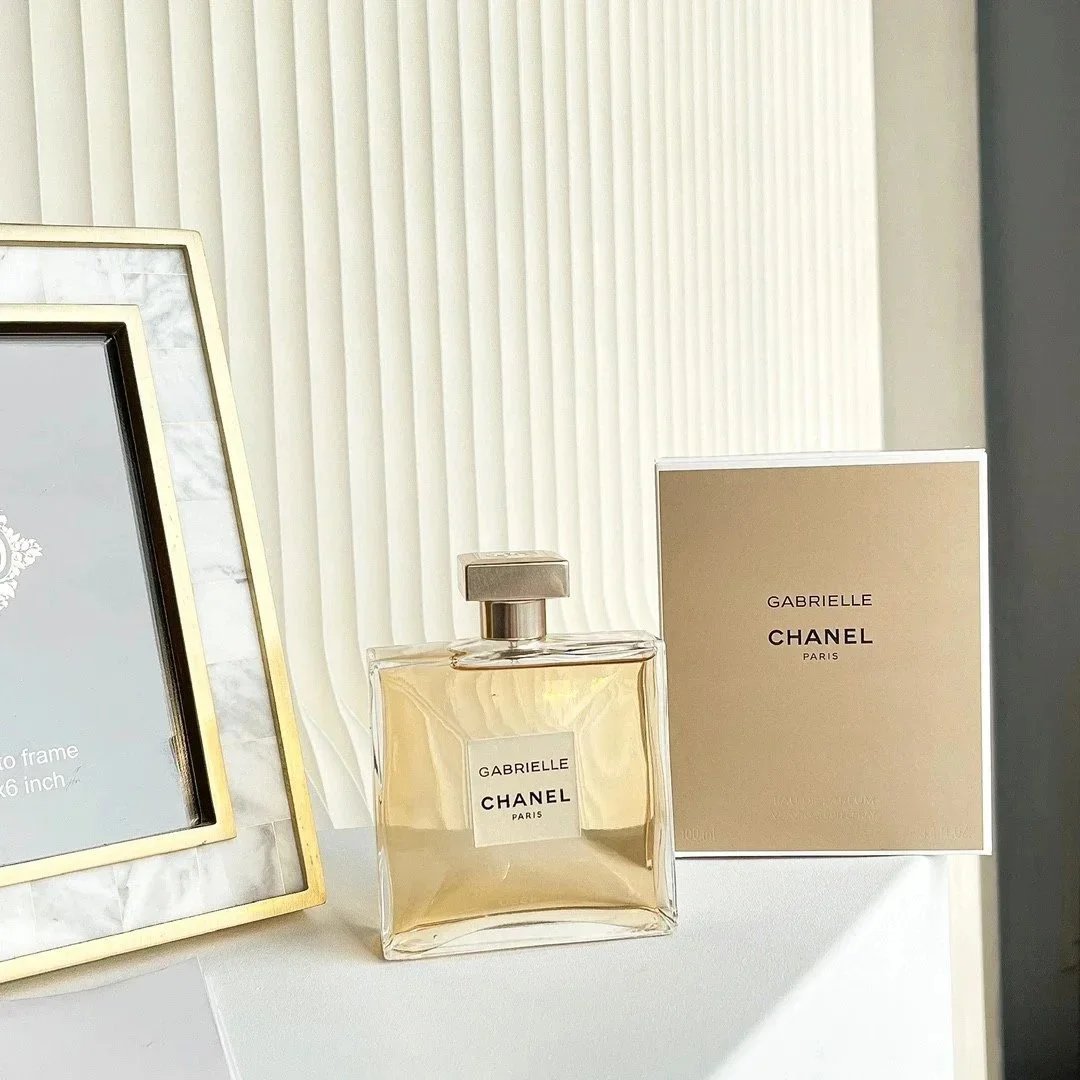 3 3